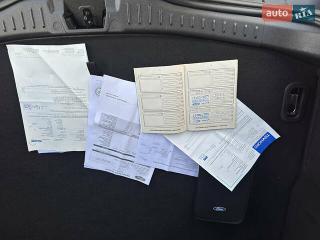 Чорний Форд Фокус, об'ємом двигуна 1.6 л та пробігом 278 тис. км за 8599 $, фото 1 на Automoto.ua