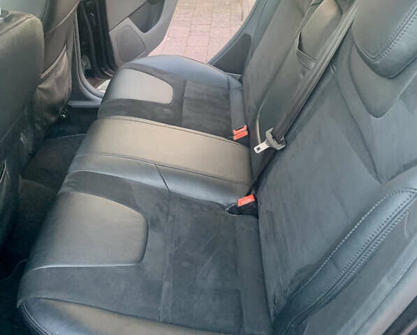 Форд Фокус 2013 у Стрые на Automoto.ua Чорний Форд Фокус, об'ємом двигуна 1.6 л та пробігом 219 тис. км за 9950 $, фото 39 на Automoto.ua