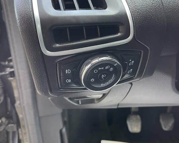 Чорний Форд Фокус, об'ємом двигуна 1.6 л та пробігом 191 тис. км за 8600 $, фото 14 на Automoto.ua