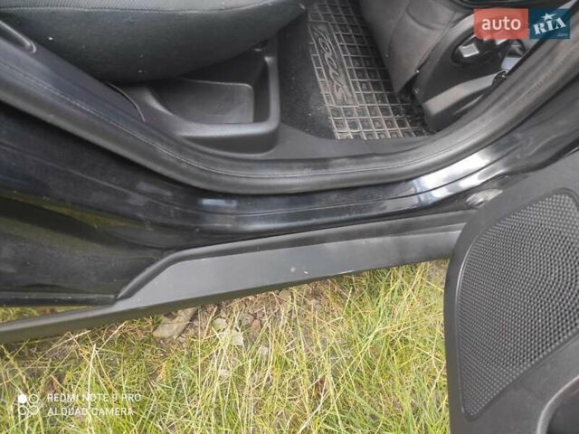 Форд Фокус 2013 у Львові на Automoto.ua Чорний Форд Фокус, об'ємом двигуна 1.6 л та пробігом 252 тис. км за 10500 $, фото 13 на Automoto.ua