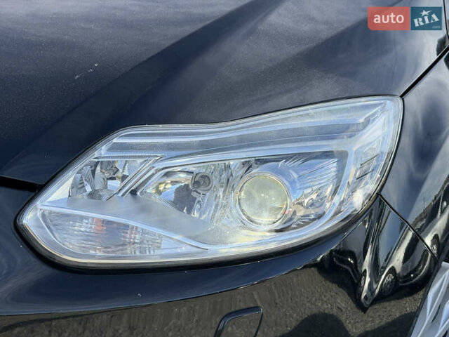 Форд Фокус 2013 у Стрые на Automoto.ua Чорний Форд Фокус, об'ємом двигуна 1.6 л та пробігом 240 тис. км за 8999 $, фото 14 на Automoto.ua