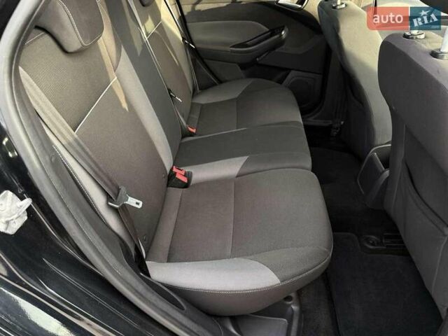 Форд Фокус 2013 в Вознесенске на Automoto.ua Черный Форд Фокус, объемом двигателя 1.6 л и пробегом 163 тыс. км за 7600 $, фото 9 на Automoto.ua