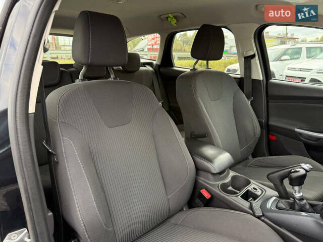 Черный Форд Фокус, объемом двигателя 1.6 л и пробегом 253 тыс. км за 6999 $, фото 33 на Automoto.ua