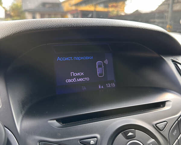 Черный Форд Фокус, объемом двигателя 1.6 л и пробегом 206 тыс. км за 9200 $, фото 16 на Automoto.ua