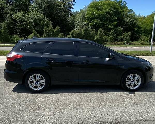 Черный Форд Фокус, объемом двигателя 1.6 л и пробегом 328 тыс. км за 6700 $, фото 3 на Automoto.ua