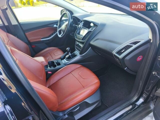 Чорний Форд Фокус, об'ємом двигуна 1.6 л та пробігом 232 тис. км за 8950 $, фото 23 на Automoto.ua