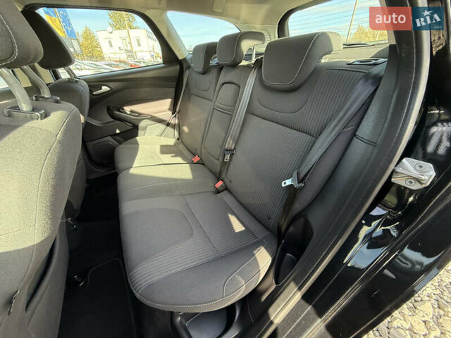 Форд Фокус 2013 у Стрые на Automoto.ua Чорний Форд Фокус, об'ємом двигуна 1.6 л та пробігом 240 тис. км за 8999 $, фото 42 на Automoto.ua