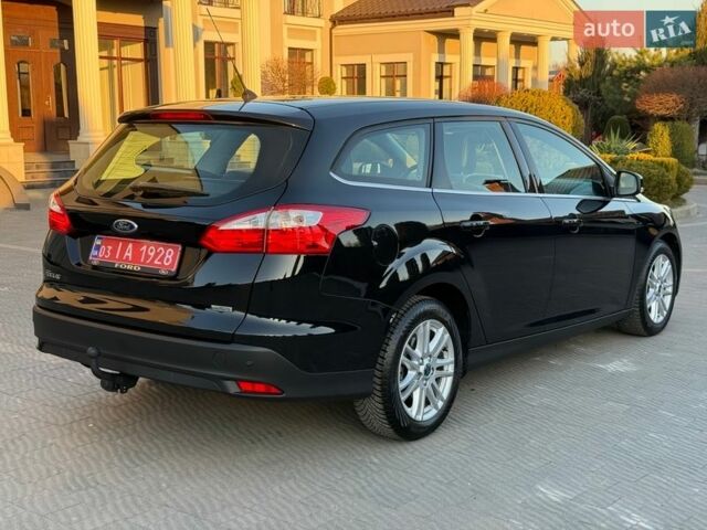 Черный Форд Фокус, объемом двигателя 1.6 л и пробегом 223 тыс. км за 8900 $, фото 14 на Automoto.ua