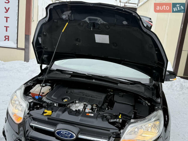 Черный Форд Фокус, объемом двигателя 1.6 л и пробегом 186 тыс. км за 7950 $, фото 80 на Automoto.ua