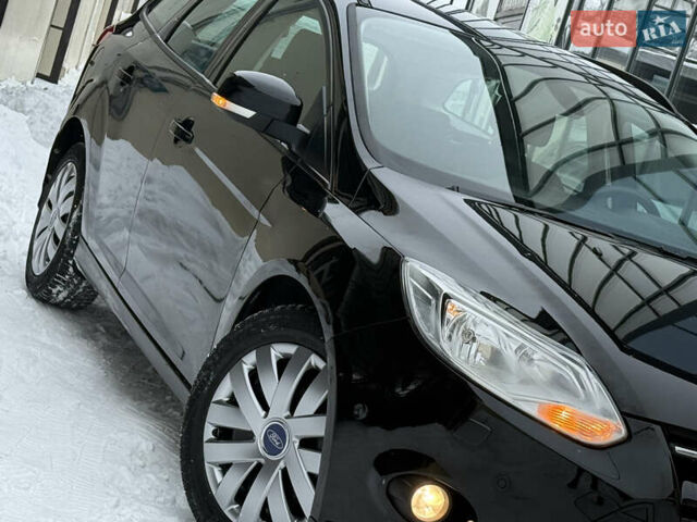 Черный Форд Фокус, объемом двигателя 1.6 л и пробегом 186 тыс. км за 7950 $, фото 17 на Automoto.ua