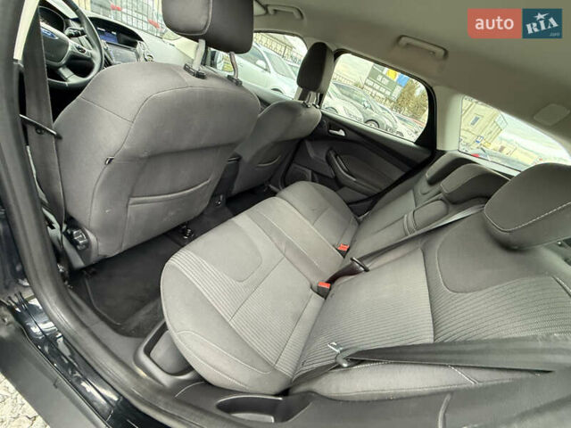 Форд Фокус 2013 в Стрые на Automoto.ua Черный Форд Фокус, объемом двигателя 1.6 л и пробегом 253 тыс. км за 7800 $, фото 44 на Automoto.ua