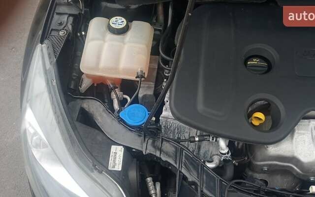 Чорний Форд Фокус, об'ємом двигуна 1.56 л та пробігом 202 тис. км за 8200 $, фото 14 на Automoto.ua