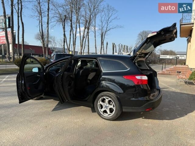 Чорний Форд Фокус, об'ємом двигуна 1.6 л та пробігом 246 тис. км за 7999 $, фото 26 на Automoto.ua