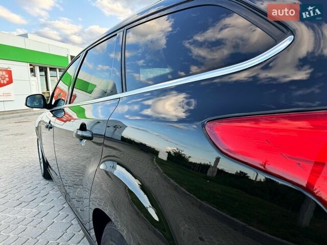 Чорний Форд Фокус, об'ємом двигуна 1.6 л та пробігом 183 тис. км за 8999 $, фото 41 на Automoto.ua