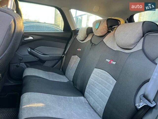 Черный Форд Фокус, объемом двигателя 1.56 л и пробегом 230 тыс. км за 8000 $, фото 19 на Automoto.ua