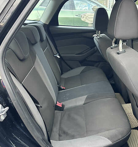 Форд Фокус 2013 в Киеве на Automoto.ua Черный Форд Фокус, объемом двигателя 1.56 л и пробегом 288 тыс. км за 7900 $, фото 14 на Automoto.ua