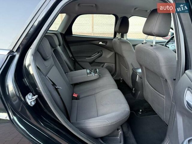 Чорний Форд Фокус, об'ємом двигуна 1.6 л та пробігом 235 тис. км за 8650 $, фото 144 на Automoto.ua