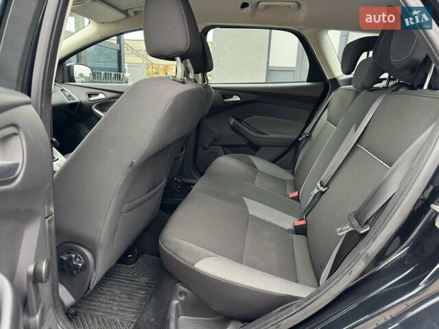 Форд Фокус 2013 у Луцьку на Automoto.ua Чорний Форд Фокус, об'ємом двигуна 1.6 л та пробігом 239 тис. км за 7150 $, фото 8 на Automoto.ua