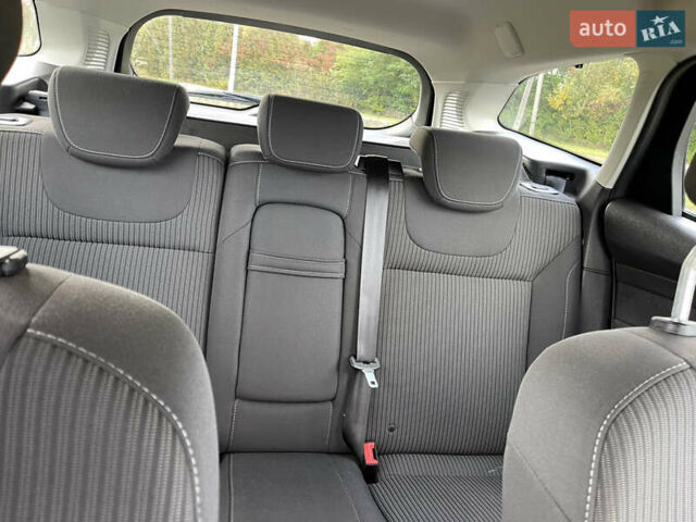 Чорний Форд Фокус, об'ємом двигуна 1.6 л та пробігом 191 тис. км за 8600 $, фото 35 на Automoto.ua