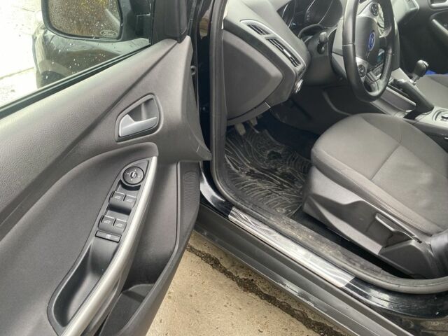 Черный Форд Фокус, объемом двигателя 1.6 л и пробегом 231 тыс. км за 8300 $, фото 19 на Automoto.ua