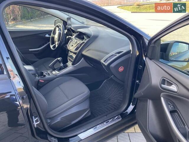 Черный Форд Фокус, объемом двигателя 0 л и пробегом 232 тыс. км за 8450 $, фото 20 на Automoto.ua