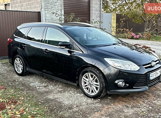 Черный Форд Фокус, объемом двигателя 2 л и пробегом 260 тыс. км за 7800 $, фото 1 на Automoto.ua