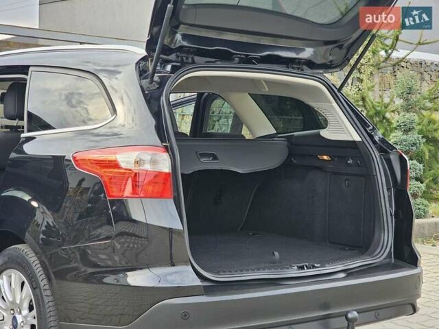 Черный Форд Фокус, объемом двигателя 1.6 л и пробегом 231 тыс. км за 8999 $, фото 51 на Automoto.ua