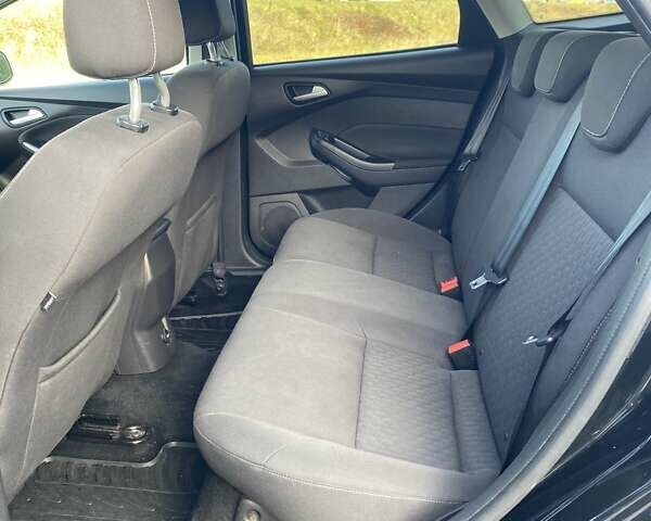 Черный Форд Фокус, объемом двигателя 0 л и пробегом 232 тыс. км за 8450 $, фото 32 на Automoto.ua