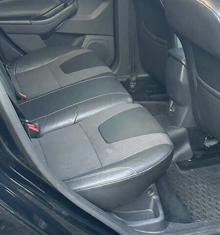 Черный Форд Фокус, объемом двигателя 2 л и пробегом 260 тыс. км за 7800 $, фото 27 на Automoto.ua