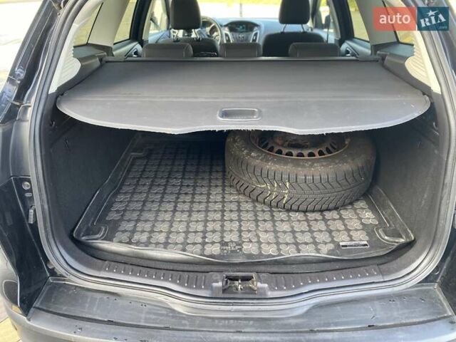 Черный Форд Фокус, объемом двигателя 0 л и пробегом 232 тыс. км за 8450 $, фото 25 на Automoto.ua