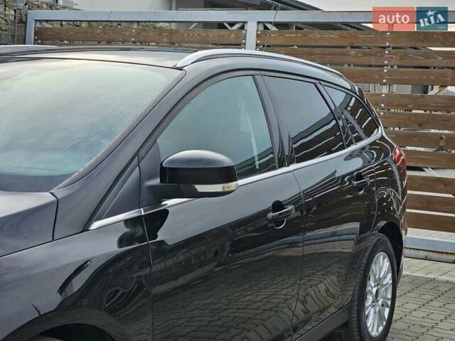 Черный Форд Фокус, объемом двигателя 1.6 л и пробегом 231 тыс. км за 8999 $, фото 11 на Automoto.ua