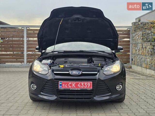 Черный Форд Фокус, объемом двигателя 1.6 л и пробегом 231 тыс. км за 8999 $, фото 96 на Automoto.ua