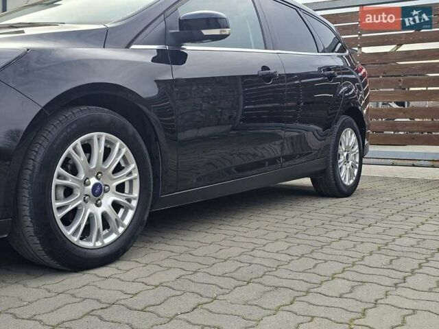 Черный Форд Фокус, объемом двигателя 1.6 л и пробегом 231 тыс. км за 8999 $, фото 18 на Automoto.ua