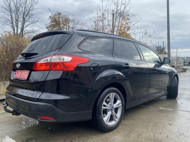 Черный Форд Фокус, объемом двигателя 1.6 л и пробегом 231 тыс. км за 8300 $, фото 4 на Automoto.ua