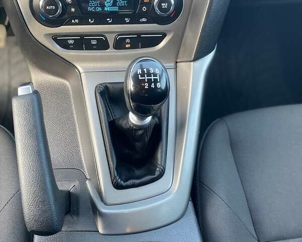 Черный Форд Фокус, объемом двигателя 0 л и пробегом 232 тыс. км за 8450 $, фото 33 на Automoto.ua