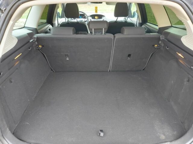 Черный Форд Фокус, объемом двигателя 1.6 л и пробегом 170 тыс. км за 7300 $, фото 17 на Automoto.ua