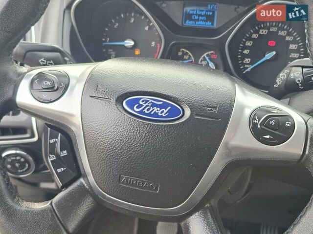 Черный Форд Фокус, объемом двигателя 1.6 л и пробегом 231 тыс. км за 8999 $, фото 84 на Automoto.ua