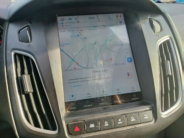 Черный Форд Фокус, объемом двигателя 1.6 л и пробегом 175 тыс. км за 8600 $, фото 5 на Automoto.ua