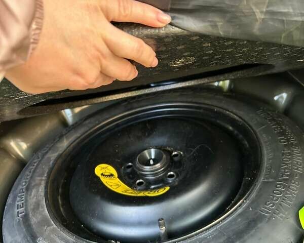Форд Фокус 2014 у Львові на Automoto.ua Чорний Форд Фокус, об'ємом двигуна 1.6 л та пробігом 325 тис. км за 7200 $, фото 1 на Automoto.ua