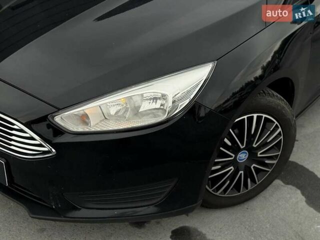 Черный Форд Фокус, объемом двигателя 1.56 л и пробегом 250 тыс. км за 8700 $, фото 4 на Automoto.ua