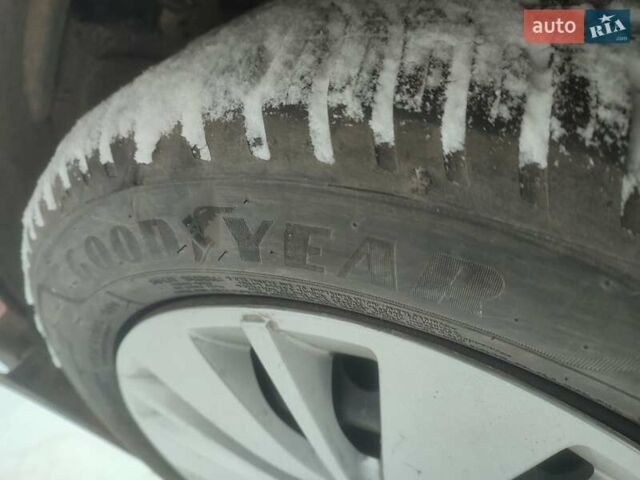 Черный Форд Фокус, объемом двигателя 1.6 л и пробегом 227 тыс. км за 6450 $, фото 9 на Automoto.ua