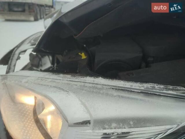 Черный Форд Фокус, объемом двигателя 1.6 л и пробегом 227 тыс. км за 6450 $, фото 11 на Automoto.ua