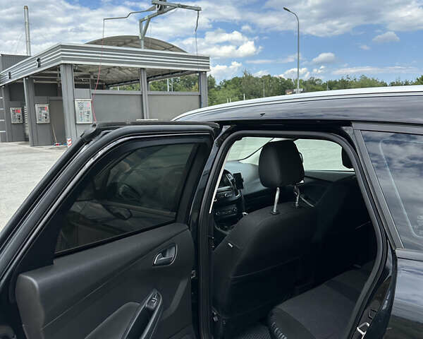 Форд Фокус 2015 в Львове на Automoto.ua Черный Форд Фокус, объемом двигателя 1.5 л и пробегом 292 тыс. км за 8500 $, фото 15 на Automoto.ua