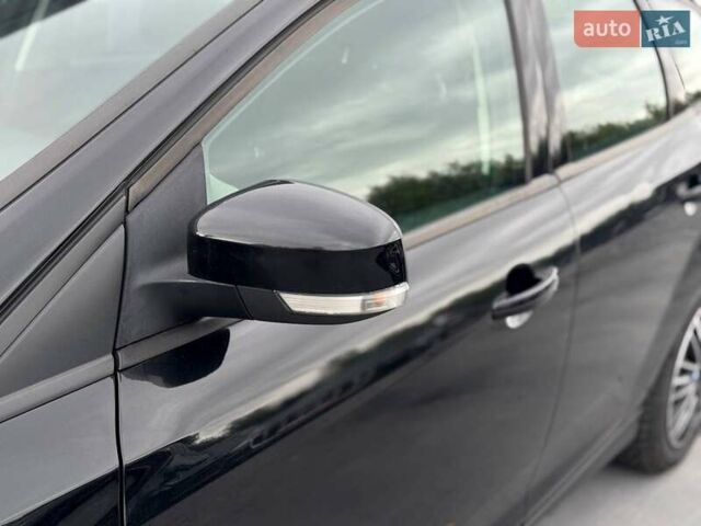 Черный Форд Фокус, объемом двигателя 1.56 л и пробегом 250 тыс. км за 8700 $, фото 5 на Automoto.ua