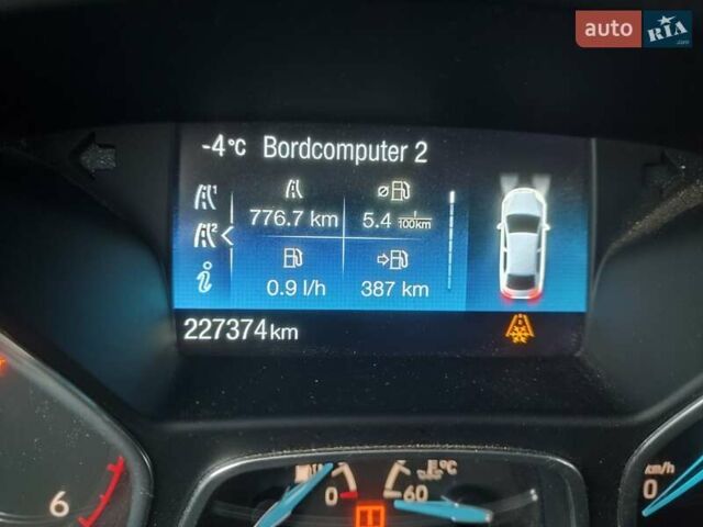 Черный Форд Фокус, объемом двигателя 1.6 л и пробегом 227 тыс. км за 6450 $, фото 17 на Automoto.ua