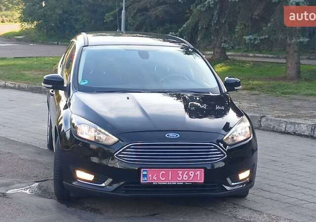 Черный Форд Фокус, объемом двигателя 1.6 л и пробегом 148 тыс. км за 9800 $, фото 5 на Automoto.ua