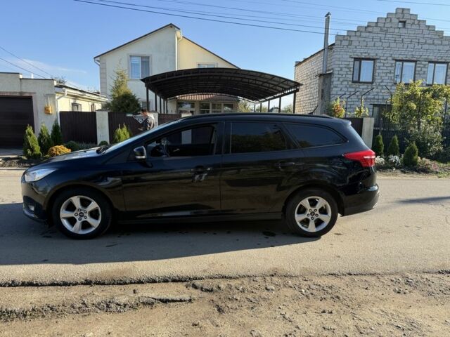 Черный Форд Фокус, объемом двигателя 1 л и пробегом 150 тыс. км за 4350 $, фото 6 на Automoto.ua