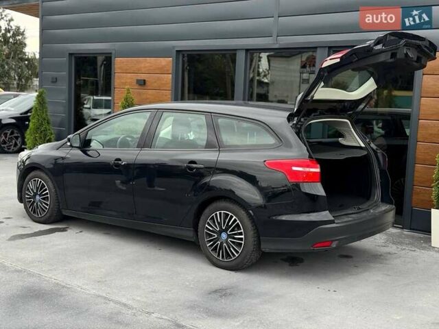 Черный Форд Фокус, объемом двигателя 1.56 л и пробегом 250 тыс. км за 8700 $, фото 38 на Automoto.ua