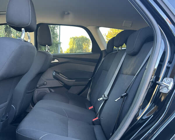 Черный Форд Фокус, объемом двигателя 1.5 л и пробегом 275 тыс. км за 10200 $, фото 12 на Automoto.ua