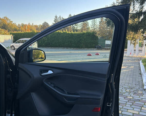 Черный Форд Фокус, объемом двигателя 1.5 л и пробегом 275 тыс. км за 10200 $, фото 18 на Automoto.ua